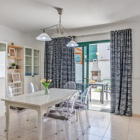 Holiday home Vv Casa Noelia